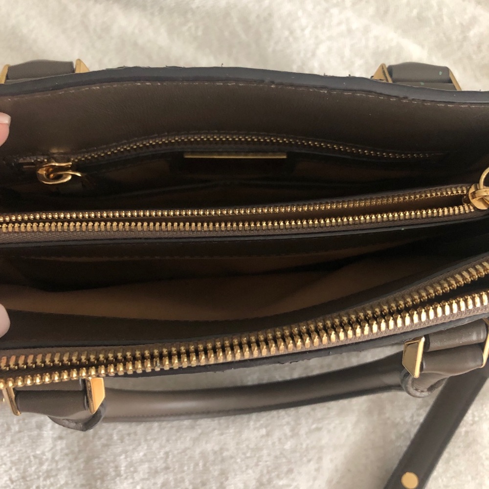 Michael Kors Handbag - Picture 3 of 6